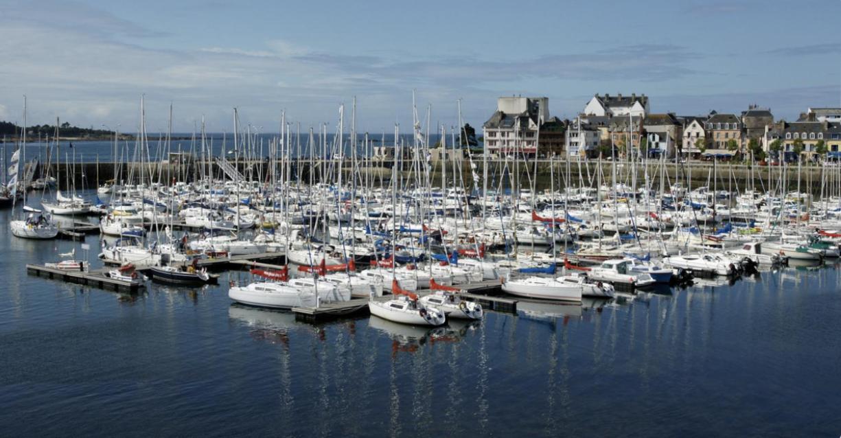 L'Hermine Terrasse Et Parking, 500 Plage Concarneau Exterior foto